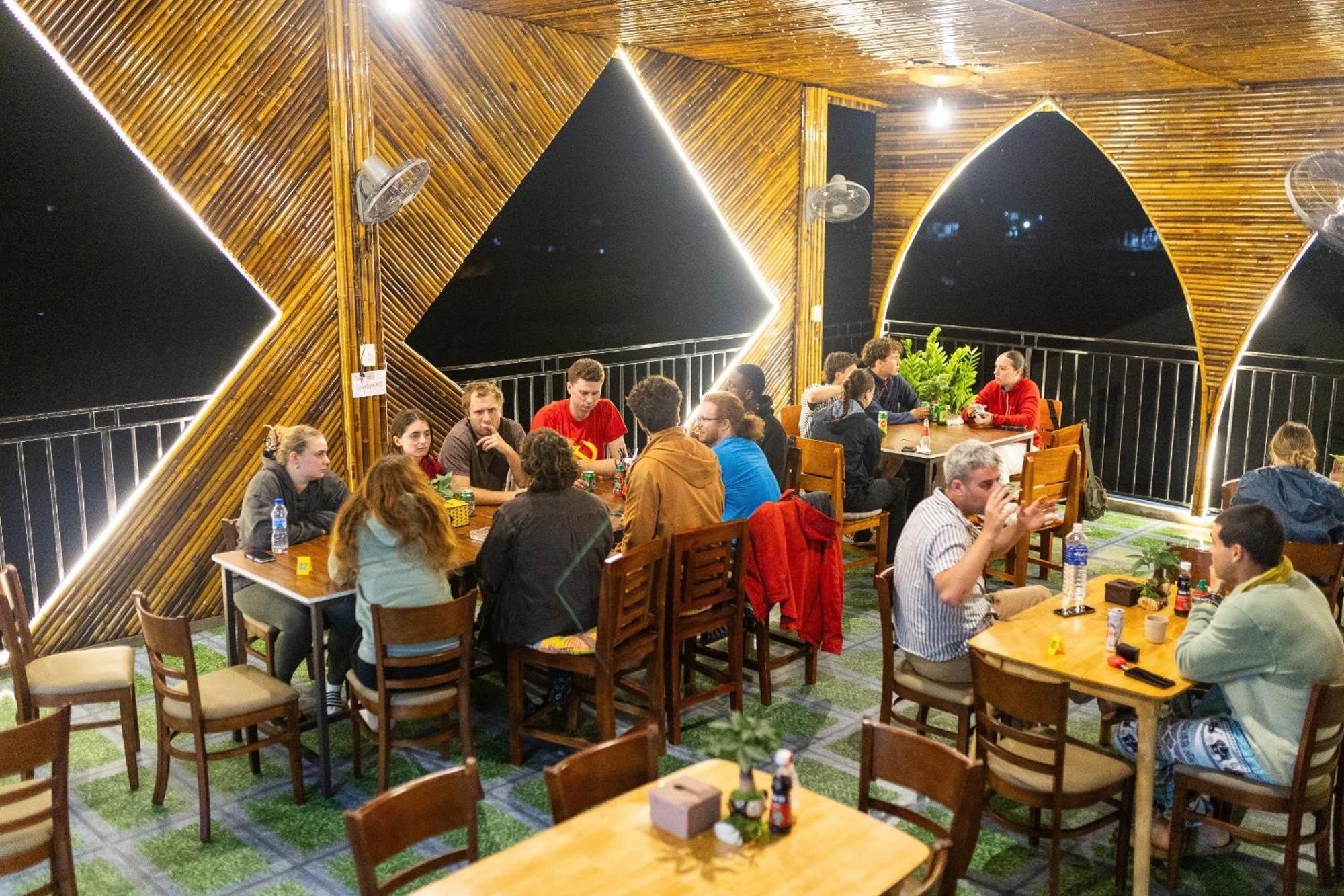 Green Riverside Cosy Home Phong Nha Exterior photo
